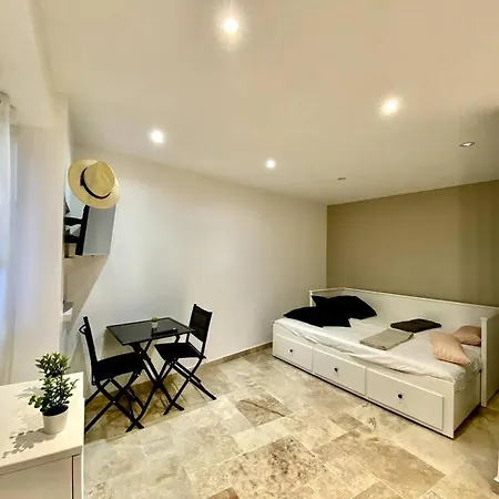 Lägenhet Superbe Studio A 5min Des Plages Parking Inclus